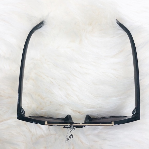 New Black Gold Metal Bridge Designer Sunglasses - Picture 6 of 7